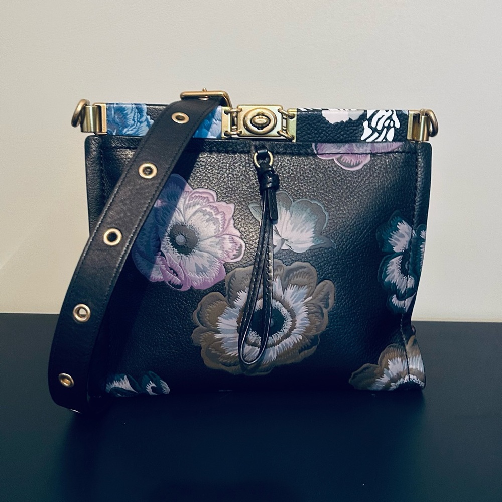 COACH Troupe Shoulder Bag With Kaffe Fassett Print GUC